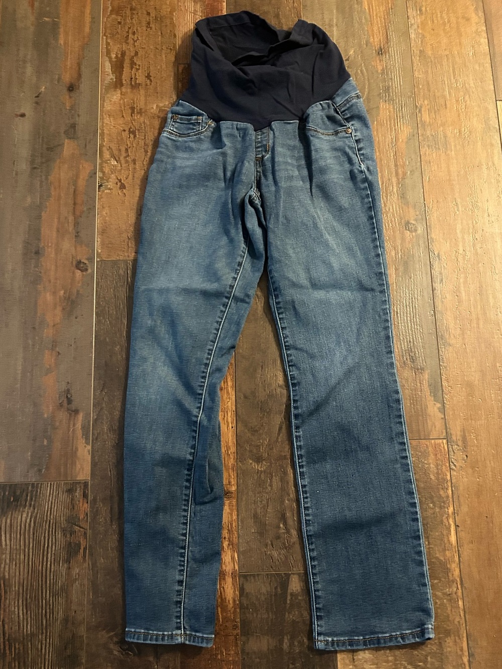Maternity blue jeans size large
